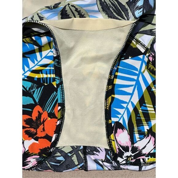 Miraclesuit Floral Hibiscus Red Yellow Green Blue Size 12 - Picture 5 of 10